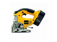 Аккумуляторный лобзик DeWalt DC330KB. Купить аккумуляторную лобзиковую пилу по цене производителя